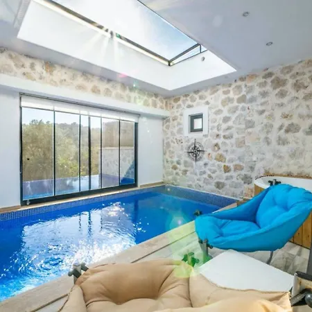 1 Bedroom 1151 *