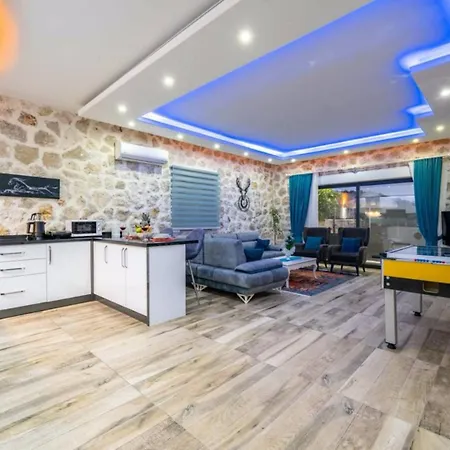 1 Bedroom 1151 Villa