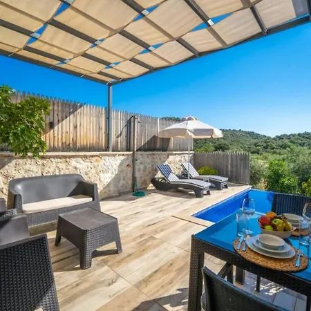 1 Bedroom 1151 Villa *